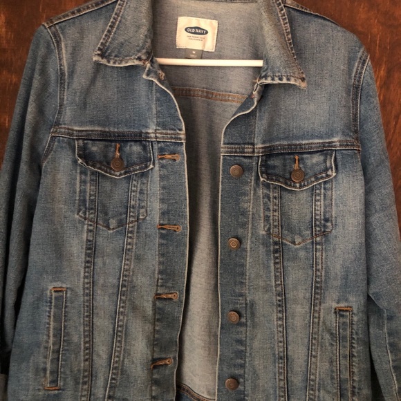 Old navy jean jacket - Picture 3 of 4
